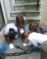 Fossielen tekenen op de Herengracht  A. van Roekel